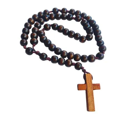 Chapelet Traditionnel en Bois – Croix Sculptée
