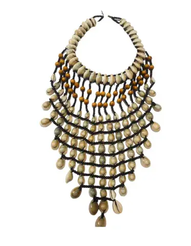 Collier Artisanal de Prestige en Coquillages & Perles – Pièce Maîtresse (Multicolore Naturel)