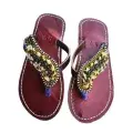 Sandales Artisanales Perlées Bordeaux & Or — Nœud Doré, Taille Enfant (Taille 32)